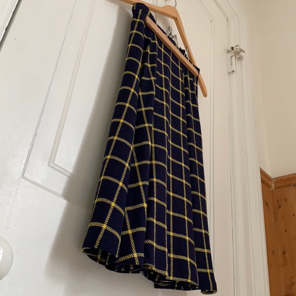 Vintage high-waisted school-girl skirt